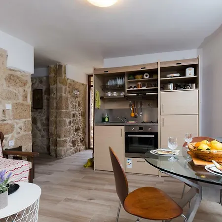 μylos Apartment